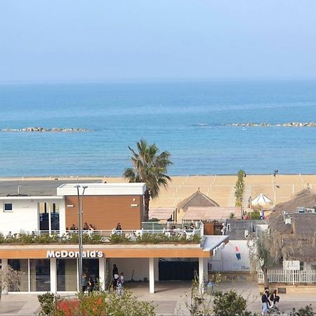 Regina Elena Al Mare Apartman Pescara Kültér fotó