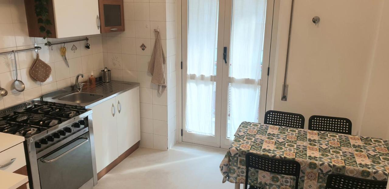Regina Elena Al Mare Apartman Pescara Kültér fotó