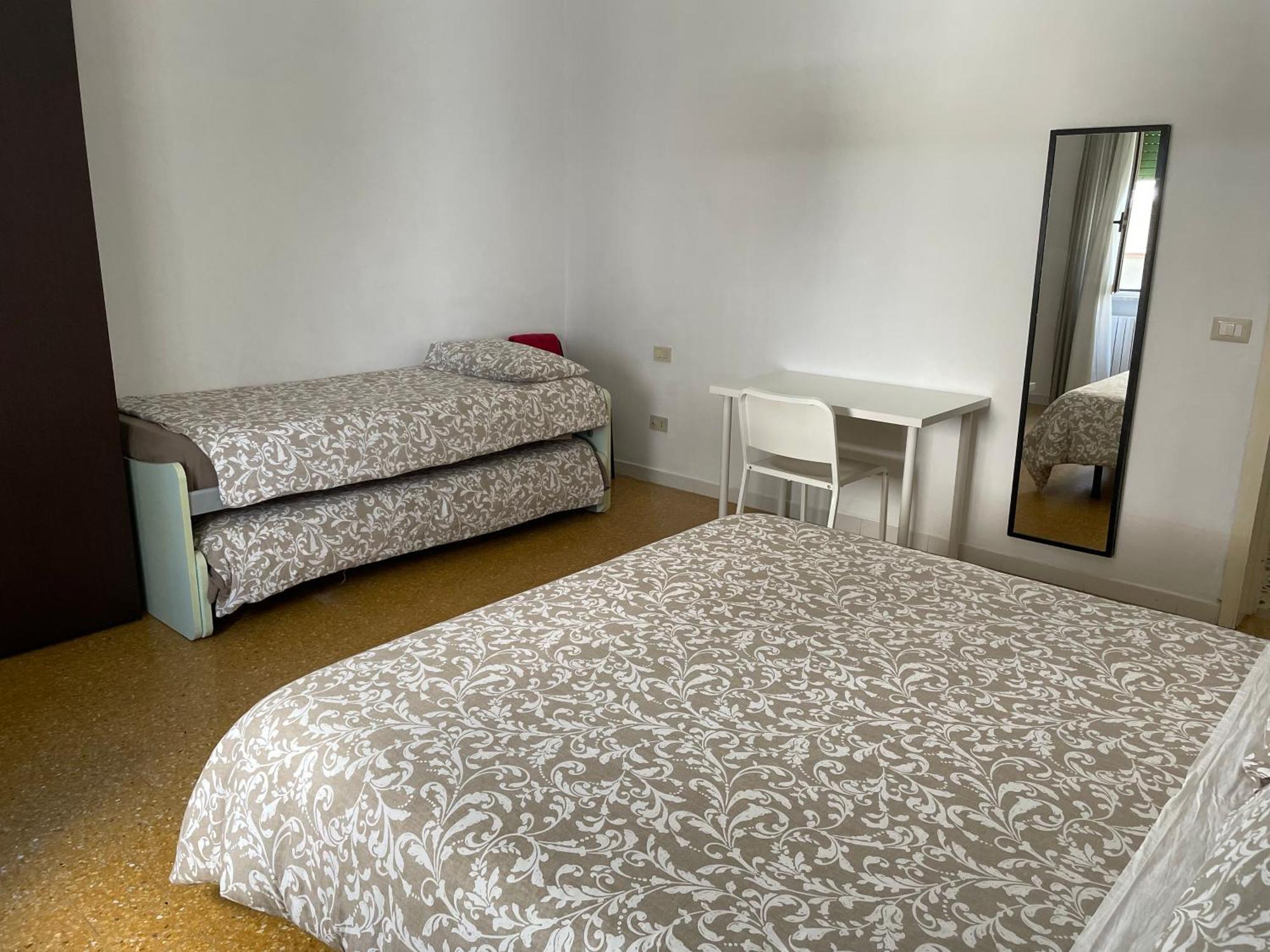 Regina Elena Al Mare Apartman Pescara Kültér fotó